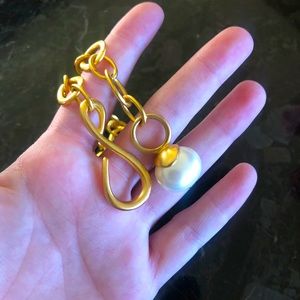 Chunky Gold Chain Necklace w/ Large Pearl